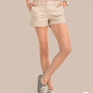 Southern Tide khaki Leah shorts 4